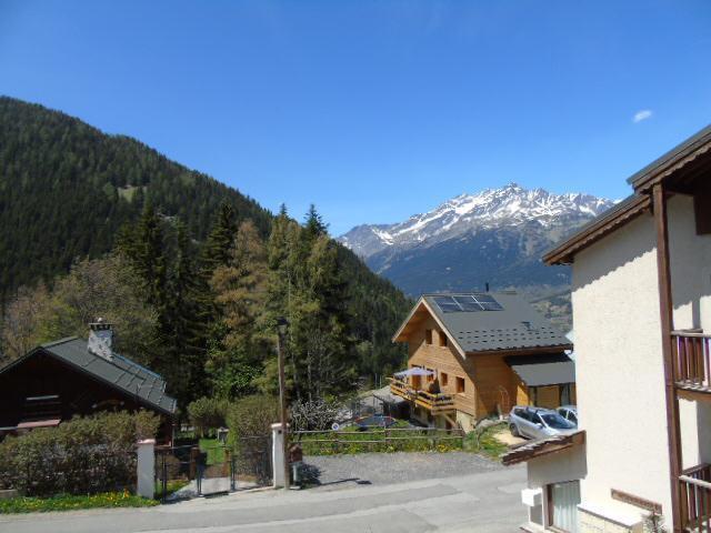 Ski verhuur Appartement 2 kamers bergnis 6 personen (B10) - Résidence Belvédère Busseroles - Valfréjus - Balkon