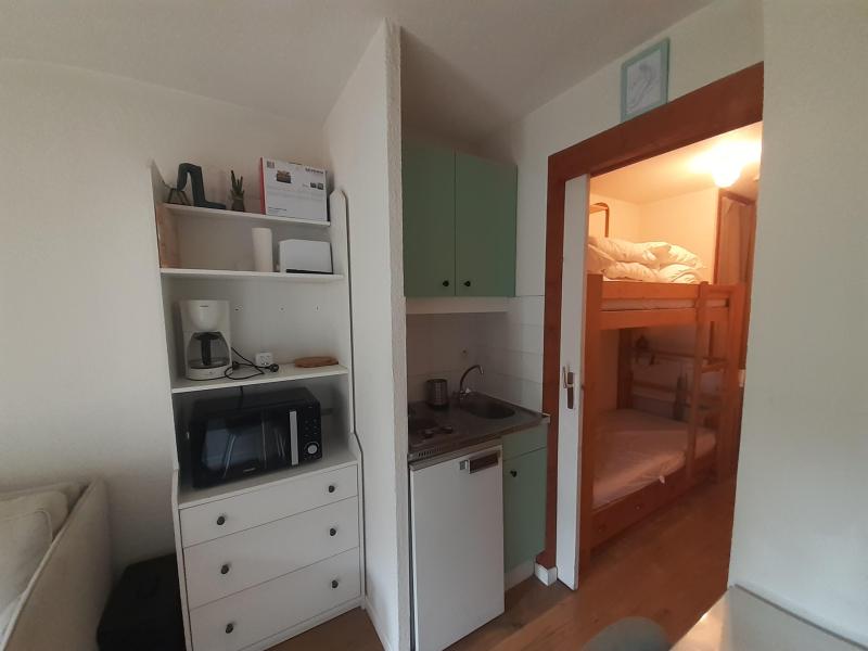 Skiverleih Studio Schlafnische 2 Personen (241) - Résidence Chalet Club - Valfréjus - Wohnzimmer