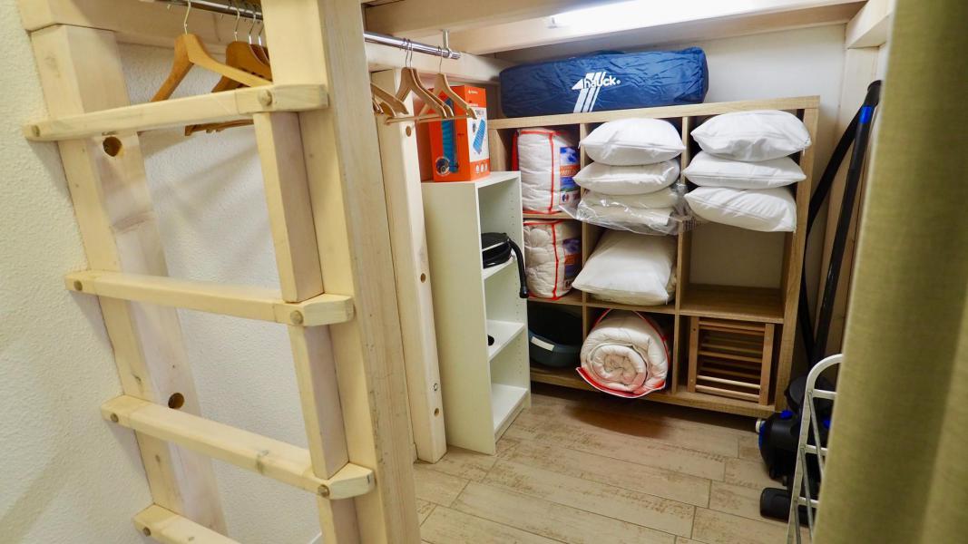 Skiverleih 2-Zimmer-Holzhütte für 6 Personen (105) - Résidence Cheval Blanc - Valfréjus - Appartement