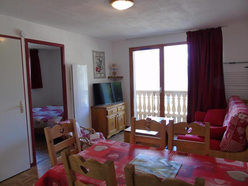 Rent in ski resort 3 room apartment 6 people (50) - Résidence Cheval Blanc - Valfréjus - Living room