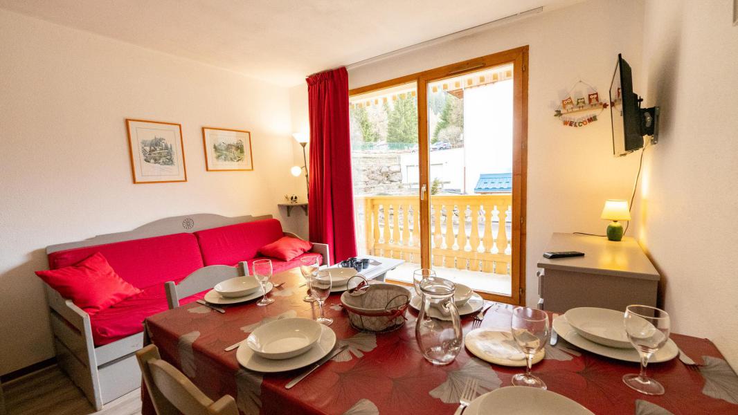 Аренда на лыжном курорте Апартаменты 3 комнат кабин 6 чел. (55) - Résidence Cheval Blanc - Valfréjus - Столова&