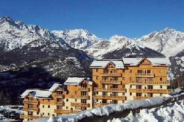 Location au ski Résidence Cheval Blanc - Valfréjus - Extérieur hiver