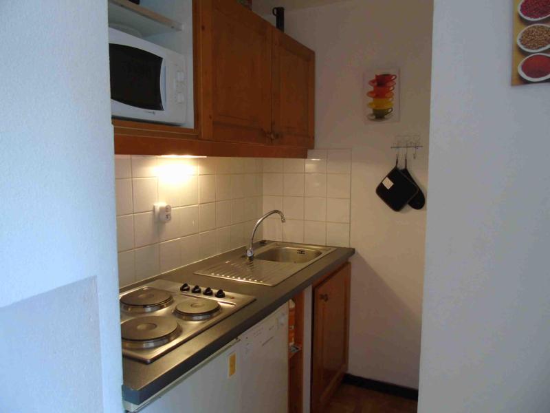 Wynajem na narty Apartament 2 pokojowy 4 osób (69) - Résidence Cheval Blanc - Valfréjus - Aneks kuchenny