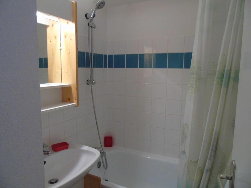 Alquiler al esquí Apartamento 2 piezas para 4 personas (69) - Résidence Cheval Blanc - Valfréjus - Cuarto de baño