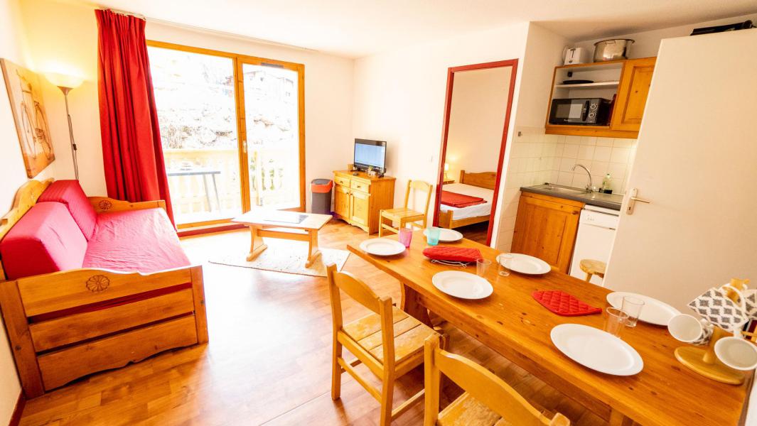 Ski verhuur Appartement 3 kabine kamers 6 personen (29) - Résidence Cheval Blanc - Valfréjus - Woonkamer