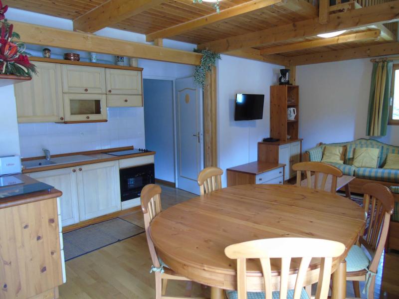 Ski verhuur Appartement 4 kamers mezzanine 8 personen (74) - Résidence Cheval Blanc - Valfréjus - Woonkamer