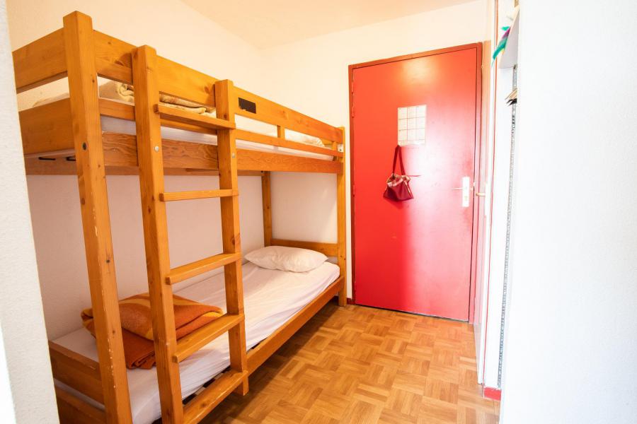 Skiverleih 2-Zimmer-Appartment für 6 Personen (49) - Résidence du Cheval Blanc - Valfréjus - Offener Schlafbereich