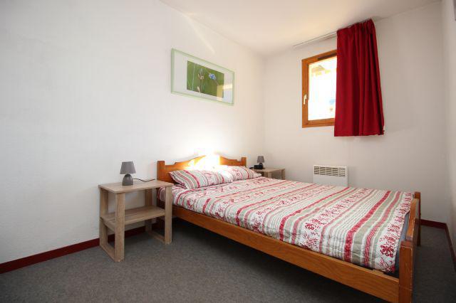 Rent in ski resort 2 room apartment 6 people (30) - Résidence du Cheval Blanc - Valfréjus - Plan