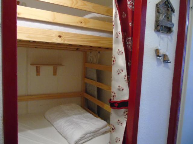 Rent in ski resort 3 room apartment 6 people (19) - Résidence le Grand Argentier - Valfréjus - Bunk beds