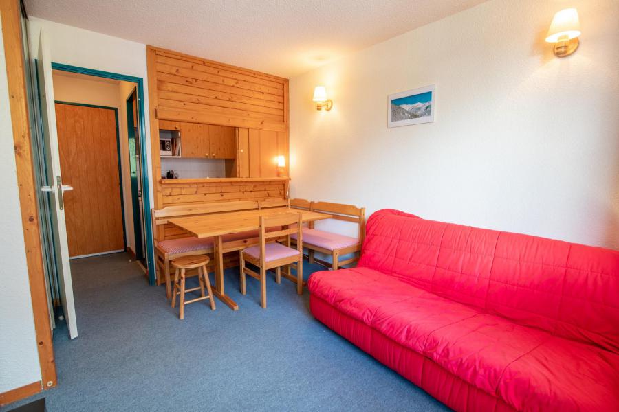 Ski verhuur Studio cabine 4 personen (131) - Résidence le Thabor D - Valfréjus - Woonkamer