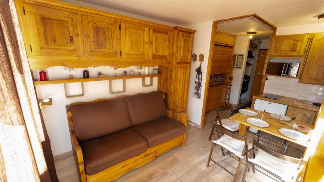 Rent in ski resort Studio sleeping corner 4 people (37) - Résidence le Thabor - Valfréjus - Living room