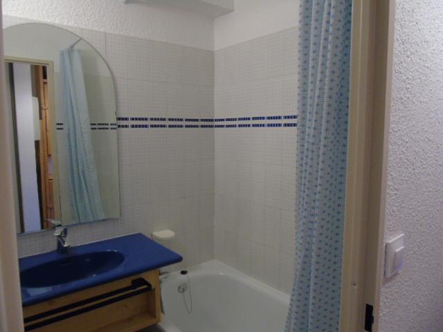 Rent in ski resort Studio 3 people (9) - Résidence Thabor A - Valfréjus - Bathroom