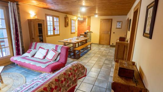Rent in ski resort Chalet Albriet - Valfréjus - Living room