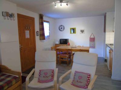 Rent in ski resort 2 room apartment 6 people (E2) - Chalet Arrondaz - Valfréjus - Apartment