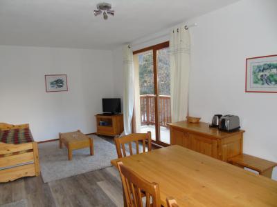 Skiverleih 3-Zimmer-Holzhütte für 6 Personen (C3) - Chalet Arrondaz - Valfréjus - Wohnzimmer