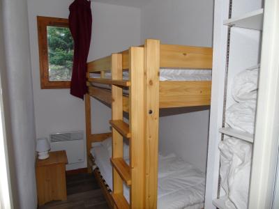 Wynajem na narty Apartament 3 pokojowy kabina 6 osób (C3) - Chalet Arrondaz - Valfréjus - Łóżkami piętrowymi