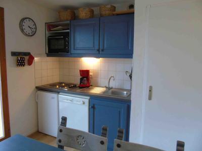 Wynajem na narty Apartament 3 pokojowy kabina 6 osób (F2) - Chalet Arrondaz - Valfréjus - Aneks kuchenny