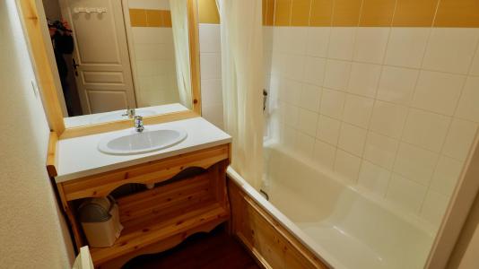 Skiverleih 2-Zimmer-Holzhütte für 8 Personen (205) - Chalet de Florence - Valfréjus - Badewanne