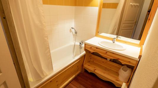 Soggiorno sugli sci Appartamento 2 stanze con cabina per 6 persone (207) - Chalet de Florence - Valfréjus - Vasca da bagno
