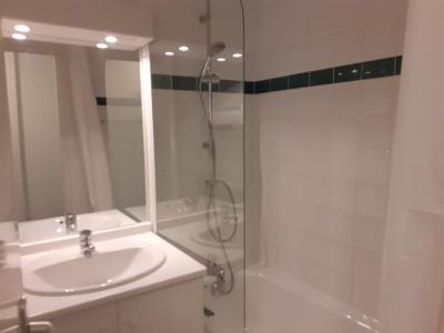 Rent in ski resort 2 room apartment 4 people (B263) - Chalet du Thabor - Valfréjus - Bathroom