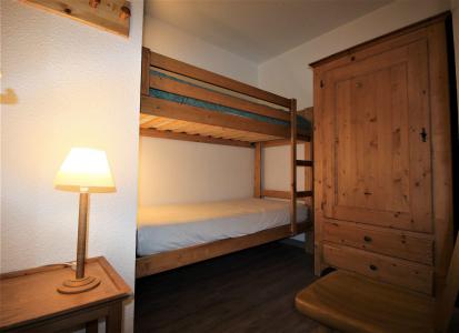 Skiverleih 3-Zimmer-Holzhütte für 8 Personen (46) - Chalets du Thabor - Valfréjus - Offener Schlafbereich