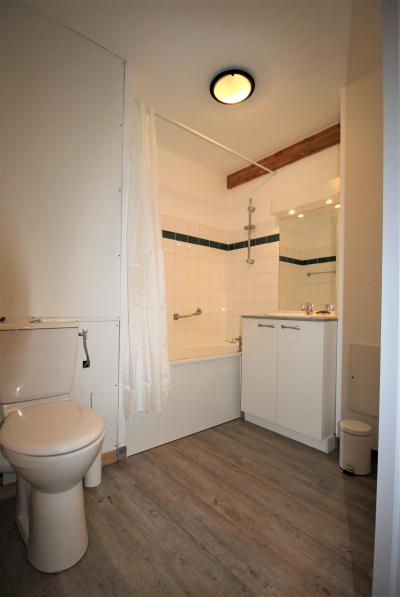 Location au ski Appartement 3 pièces cabine 8 personnes (46) - Chalets du Thabor - Valfréjus - Salle de bain