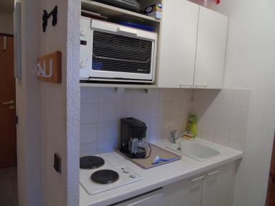 Rent in ski resort Studio 3 people (334) - Melezets 2 - Valfréjus - Kitchenette