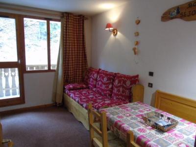 Rent in ski resort Studio cabin 4 people (M2-106) - Melezets 2 - Valfréjus - Living room