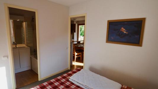 Rent in ski resort 4 room apartment 8 people (8) - Résidence Belvédère Asphodèle - Valfréjus - Bedroom