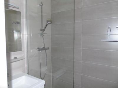 Rent in ski resort 2 room apartment sleeping corner 6 people (B10) - Résidence Belvédère Busseroles - Valfréjus - Shower room