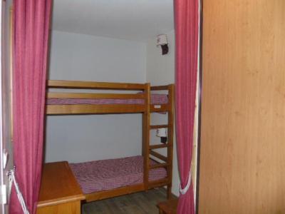 Ski verhuur Appartement 2 kamers bergnis 6 personen (B10) - Résidence Belvédère Busseroles - Valfréjus - Stapelbedden