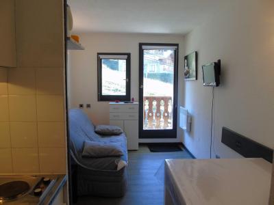 Ski verhuur Studio bergnis 2 personen (112) - Résidence Chalet Club - Valfréjus - Woonkamer