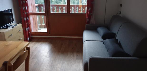 Ski verhuur Studio 2 personen (38) - Résidence Chavière - Valfréjus - Woonkamer