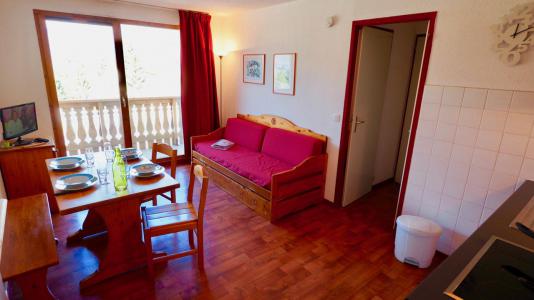 Rent in ski resort 2 room apartment 4 people (10) - Résidence Cheval Blanc - Valfréjus - Living room