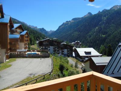 Rent in ski resort 3 room apartment 6 people (62) - Résidence Cheval Blanc - Valfréjus - Balcony