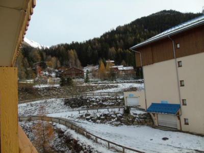 Rent in ski resort 3 room apartment 6 people (62) - Résidence Cheval Blanc - Valfréjus - Balcony