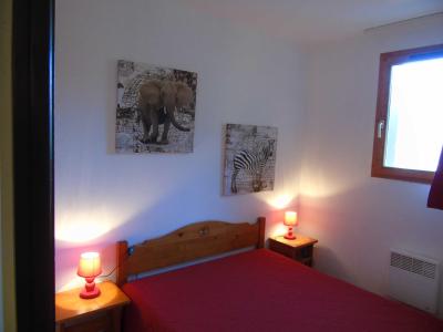 Ski verhuur Appartement 2 kamers 4 personen (69) - Résidence Cheval Blanc - Valfréjus - Kamer