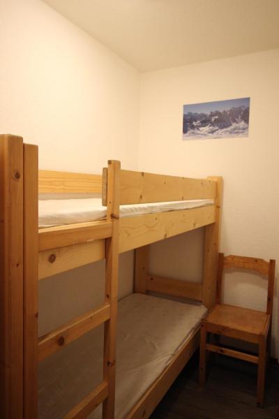 Rent in ski resort 4 room duplex apartment cabin 8-10 people (52) - Résidence Grand Argentier - Valfréjus - Bunk beds