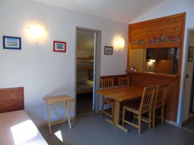 Ski verhuur Studio bergnis 4 personen (47) - Résidence la Chaviere - Valfréjus - Woonkamer