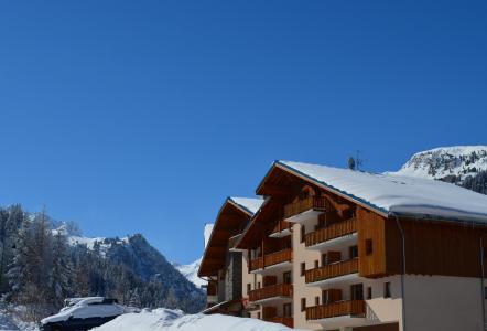 Vacances en montagne Résidence la Turra - Valfréjus - Extérieur hiver
