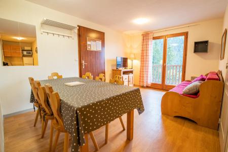 Ski verhuur Appartement 3 kabine kamers 8 personen (12) - Résidence le Belvédère Busseroles - Valfréjus - Woonkamer