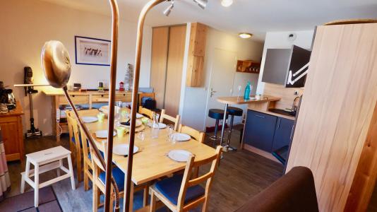 Rent in ski resort 4 room apartment 8 people (24) - Résidence le Grand Argentier - Valfréjus - Table