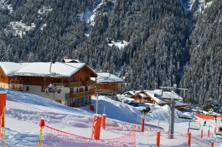 Location au ski Résidence les Chalets de la Ramoure - Valfréjus - Extérieur hiver