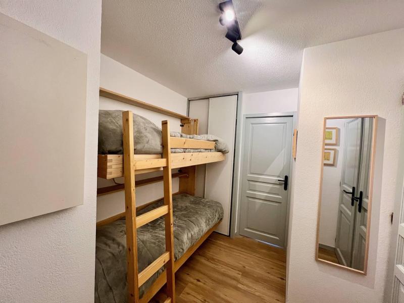 Rent in ski resort 2 room apartment sleeping corner 4 people (8) - Chalet de l'Arvette - Valloire - Bunk beds