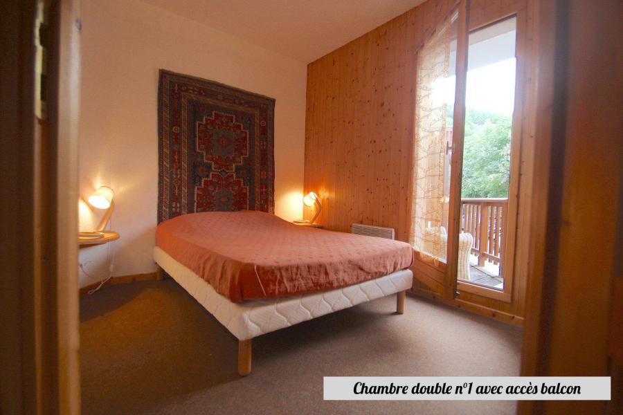 Rent in ski resort 4 room triplex apartment 8 people - Chalet du Regain - Valloire - Bedroom