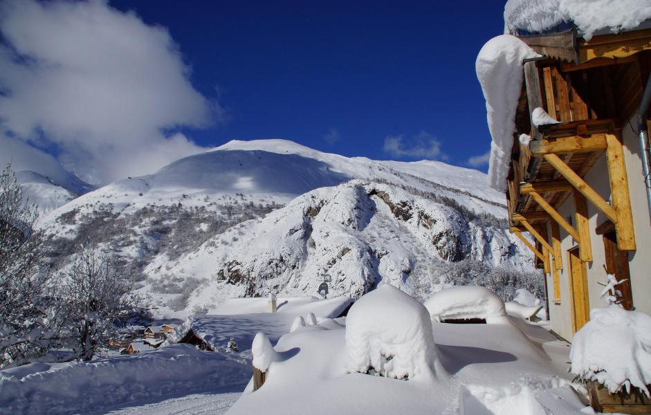 Vakantie in de bergen Chalet le Peak - Valloire - Buiten winter