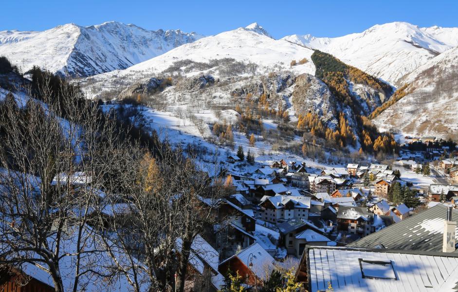 Urlaub in den Bergen Chalet le Peak - Valloire - Draußen im Winter