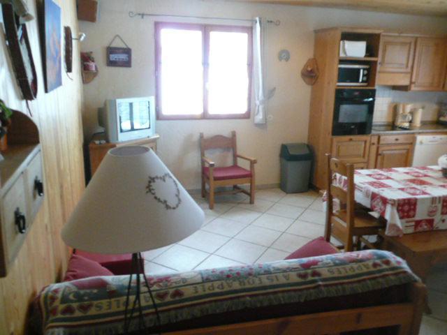 Rent in ski resort 5 room triplex apartment 10 people (1) - Chalet les Aiguilles - Valloire - Living room