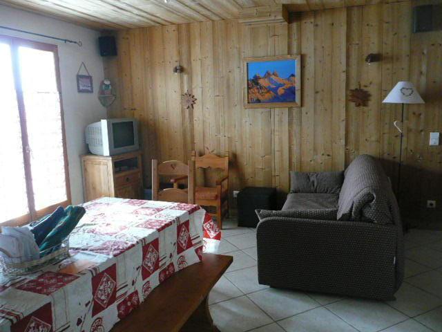Rent in ski resort 5 room triplex apartment 10 people (2) - Chalet les Aiguilles - Valloire - Living room