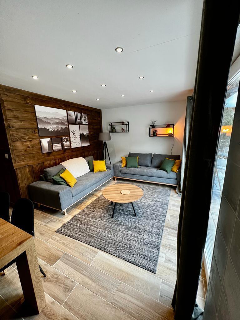 Rent in ski resort 2 room apartment 6 people (LBPP-5) - Chalet les Balcons de Pierre Pomme - Valloire - Living room